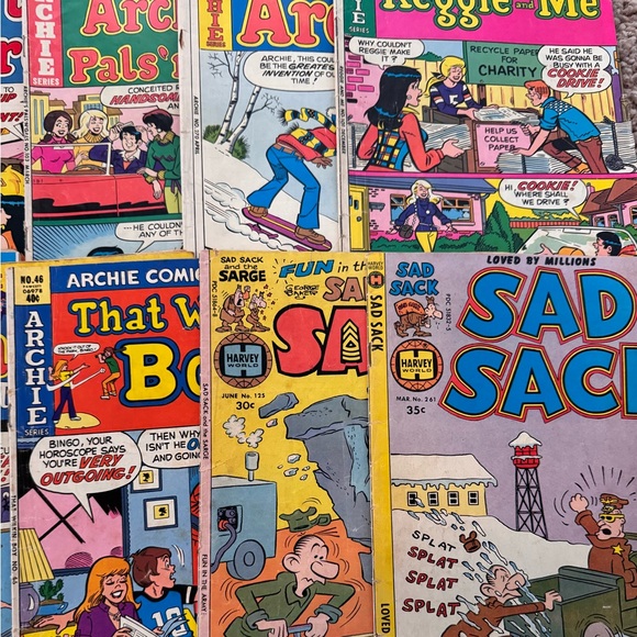 VINTAGE Archie Comic Books - Picture 4 of 8